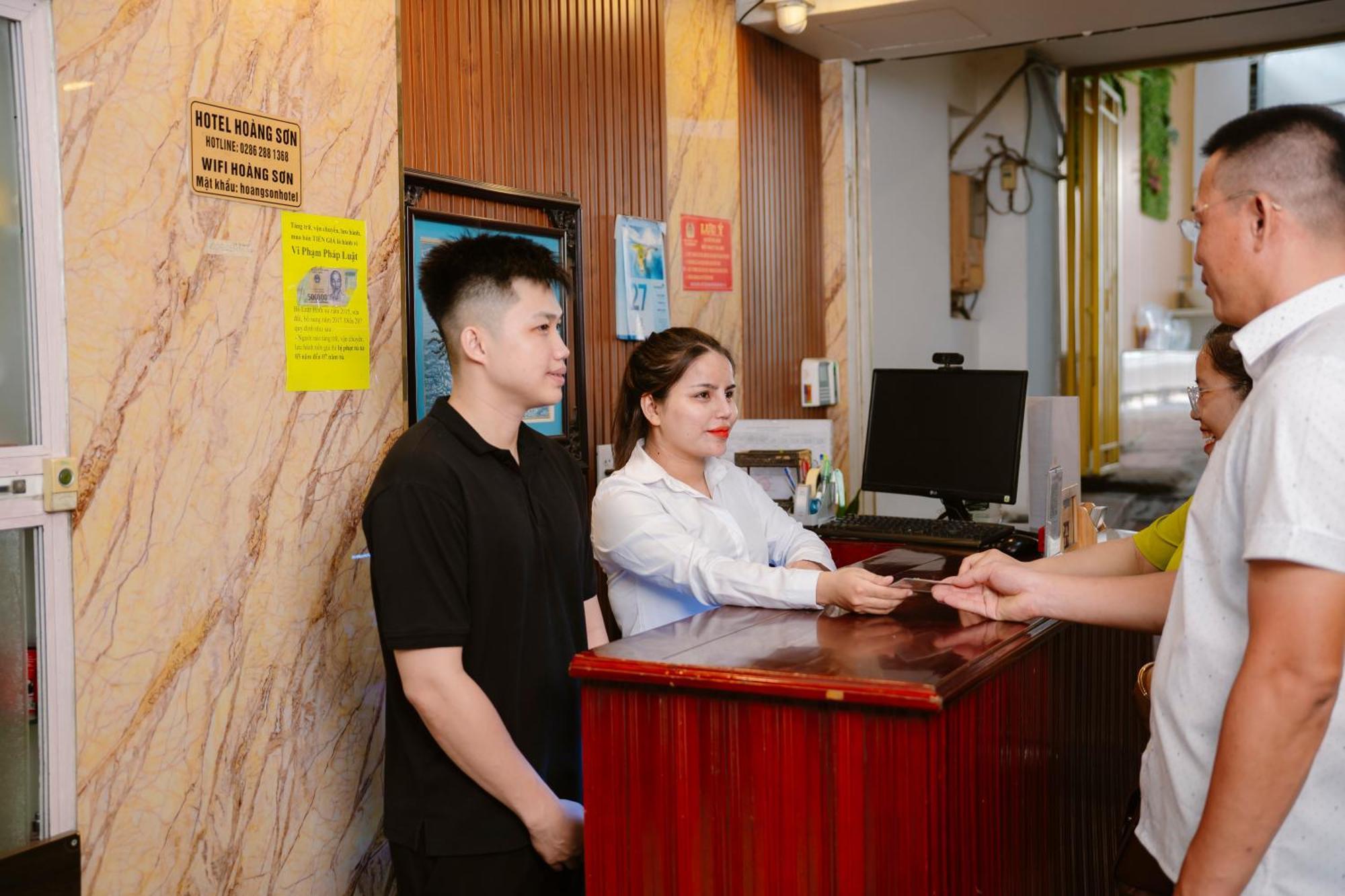 Hoàng Sơn Hotel TP. Hồ Chí Minh Ngoại thất bức ảnh